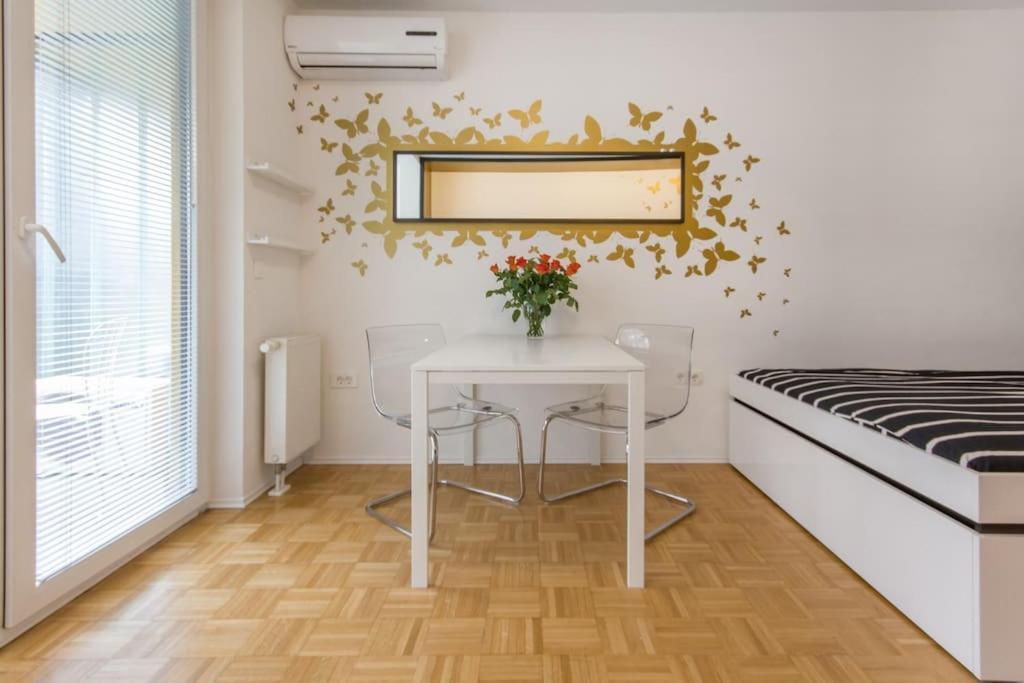 Gorgeous Central Flat With Garage Ljubljana Eksteriør billede